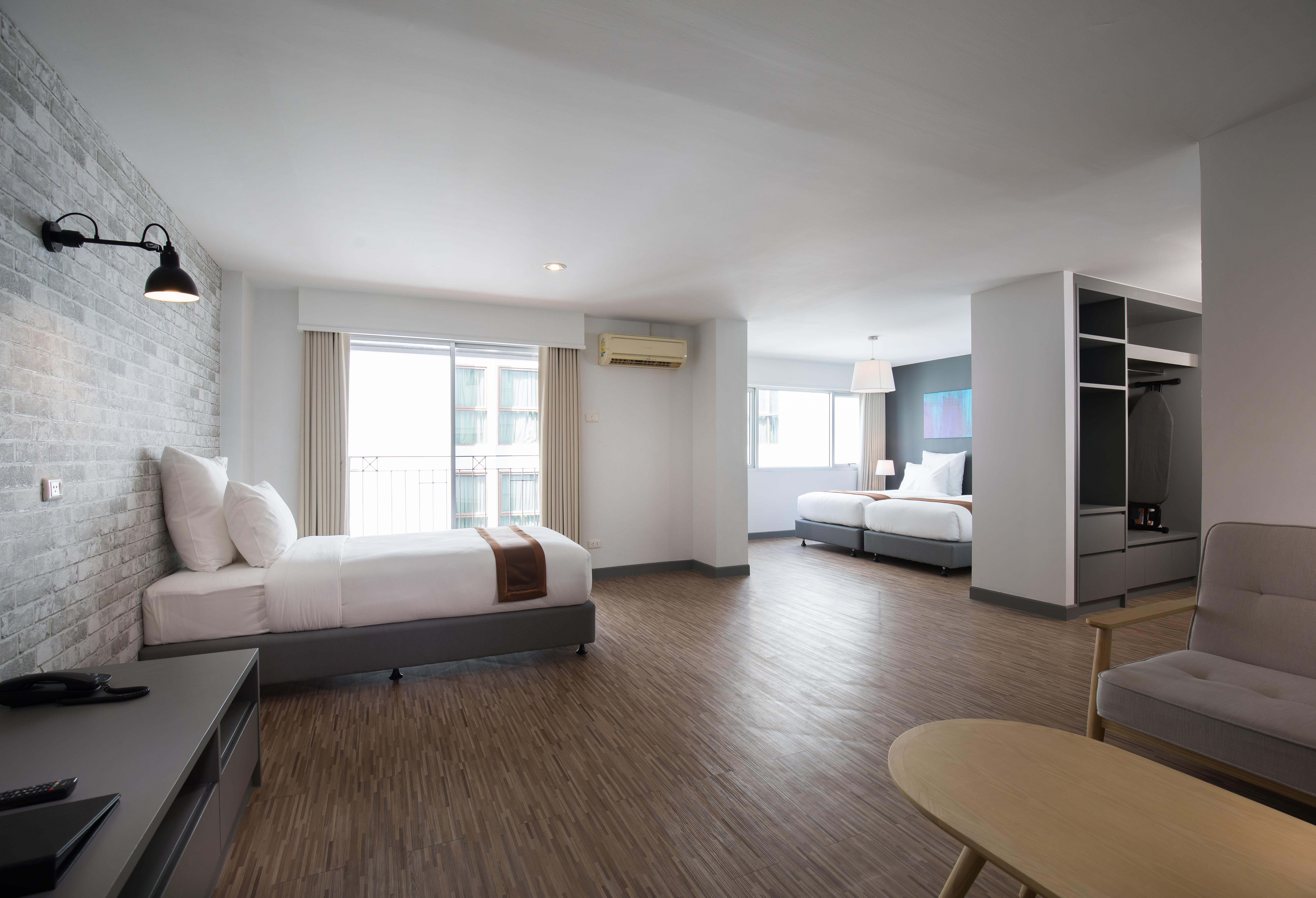 Journeyhub Pattaya Central Extérieur photo