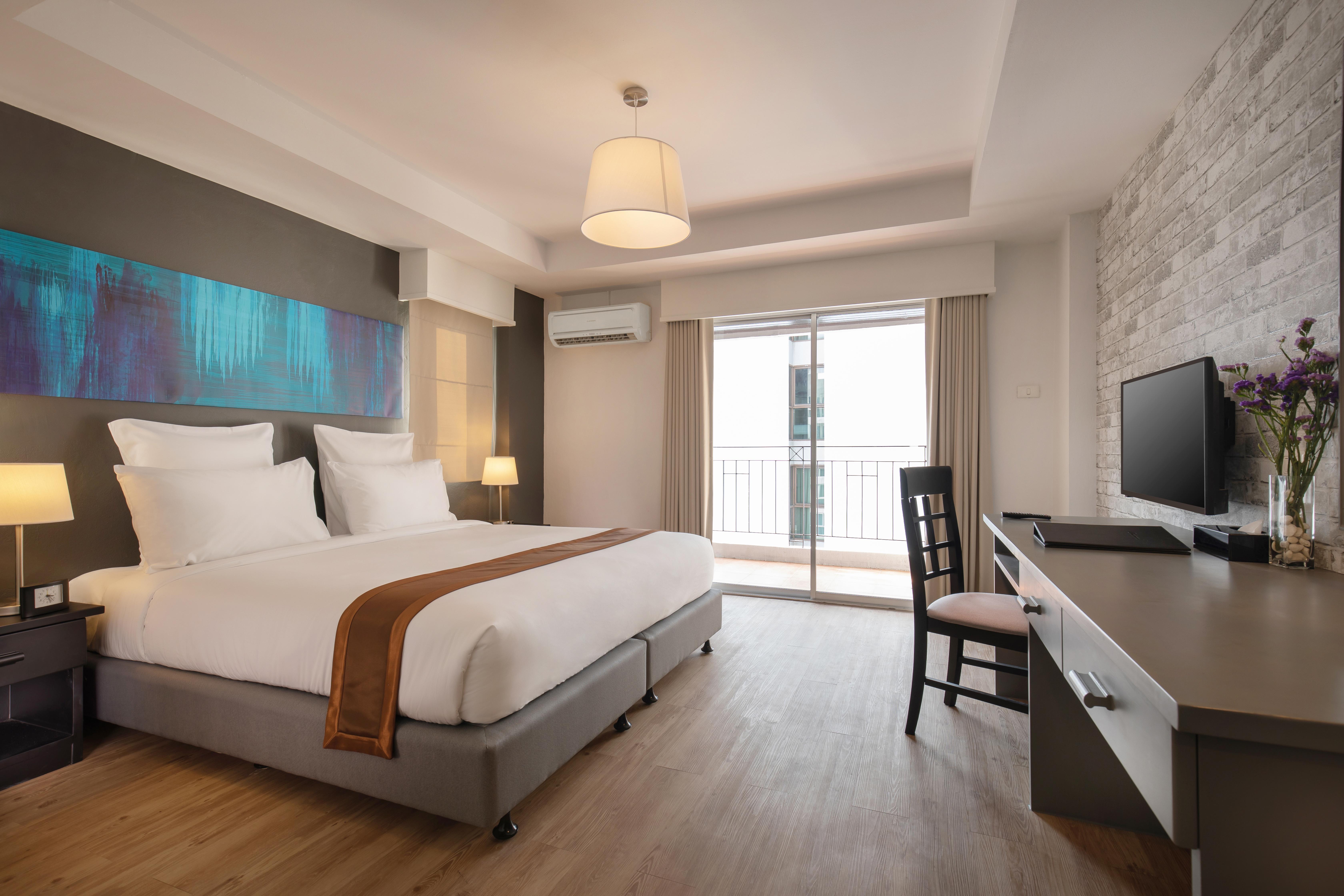 Journeyhub Pattaya Central Extérieur photo