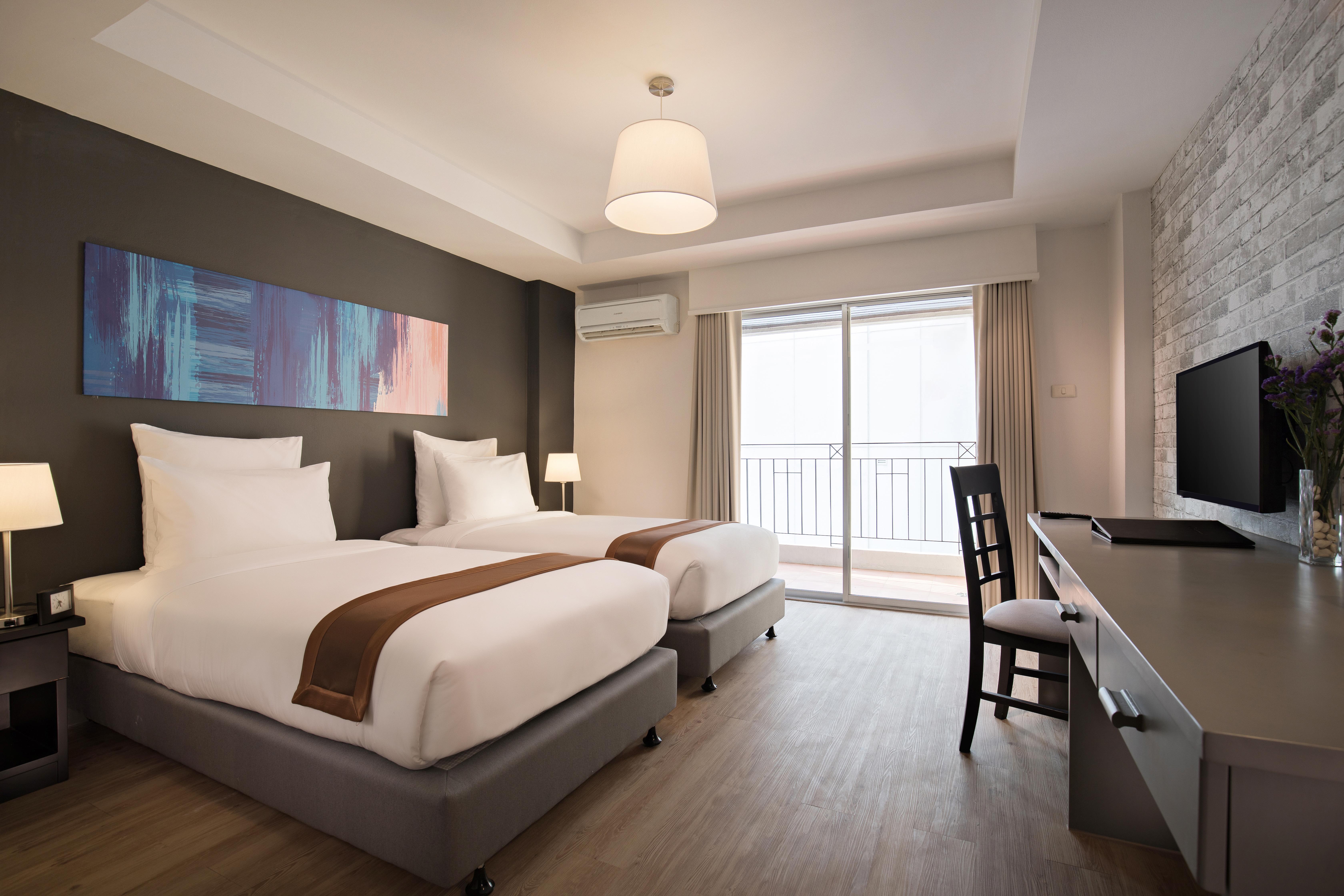 Journeyhub Pattaya Central Extérieur photo