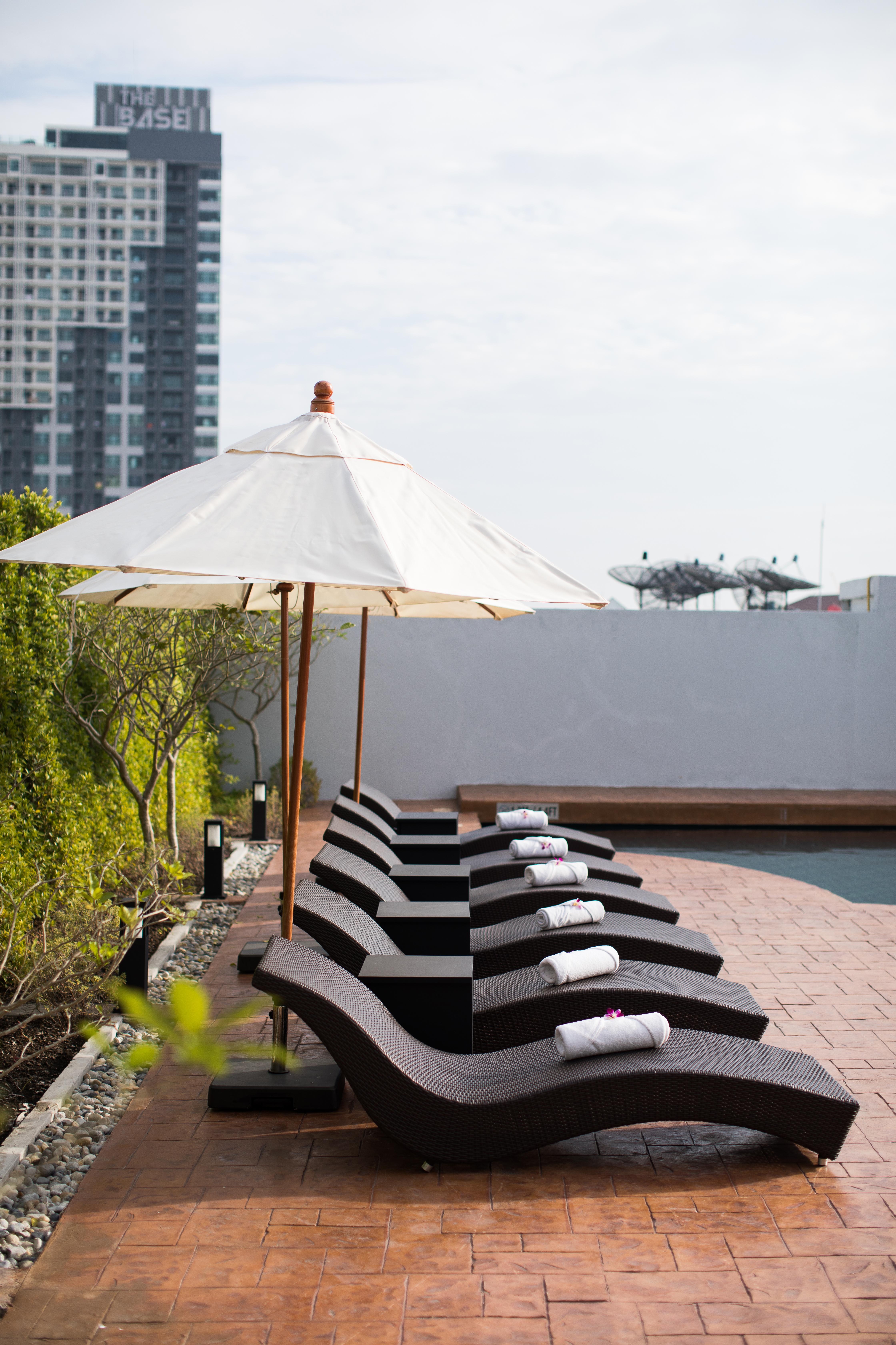 Journeyhub Pattaya Central Extérieur photo