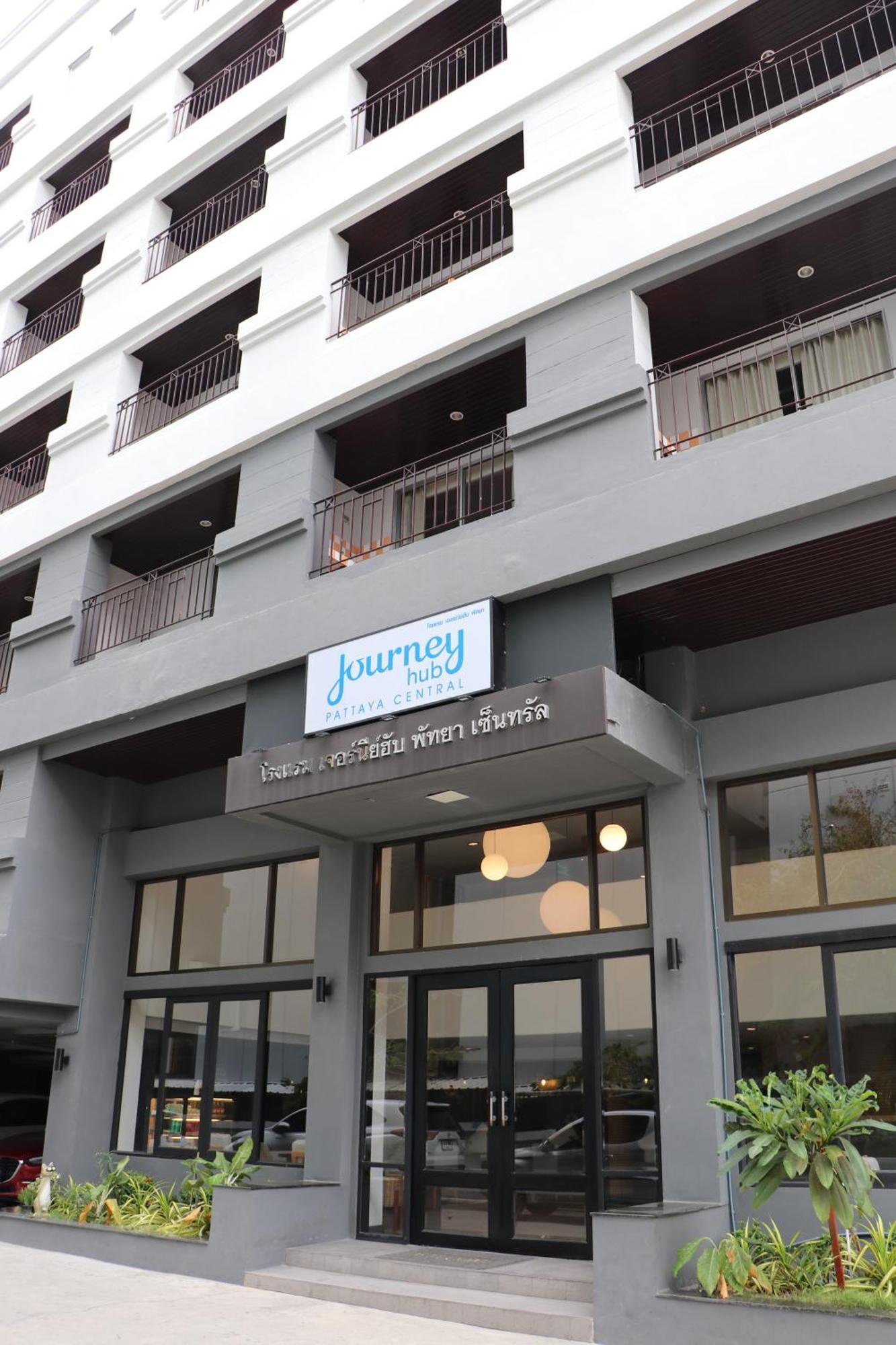 Journeyhub Pattaya Central Extérieur photo