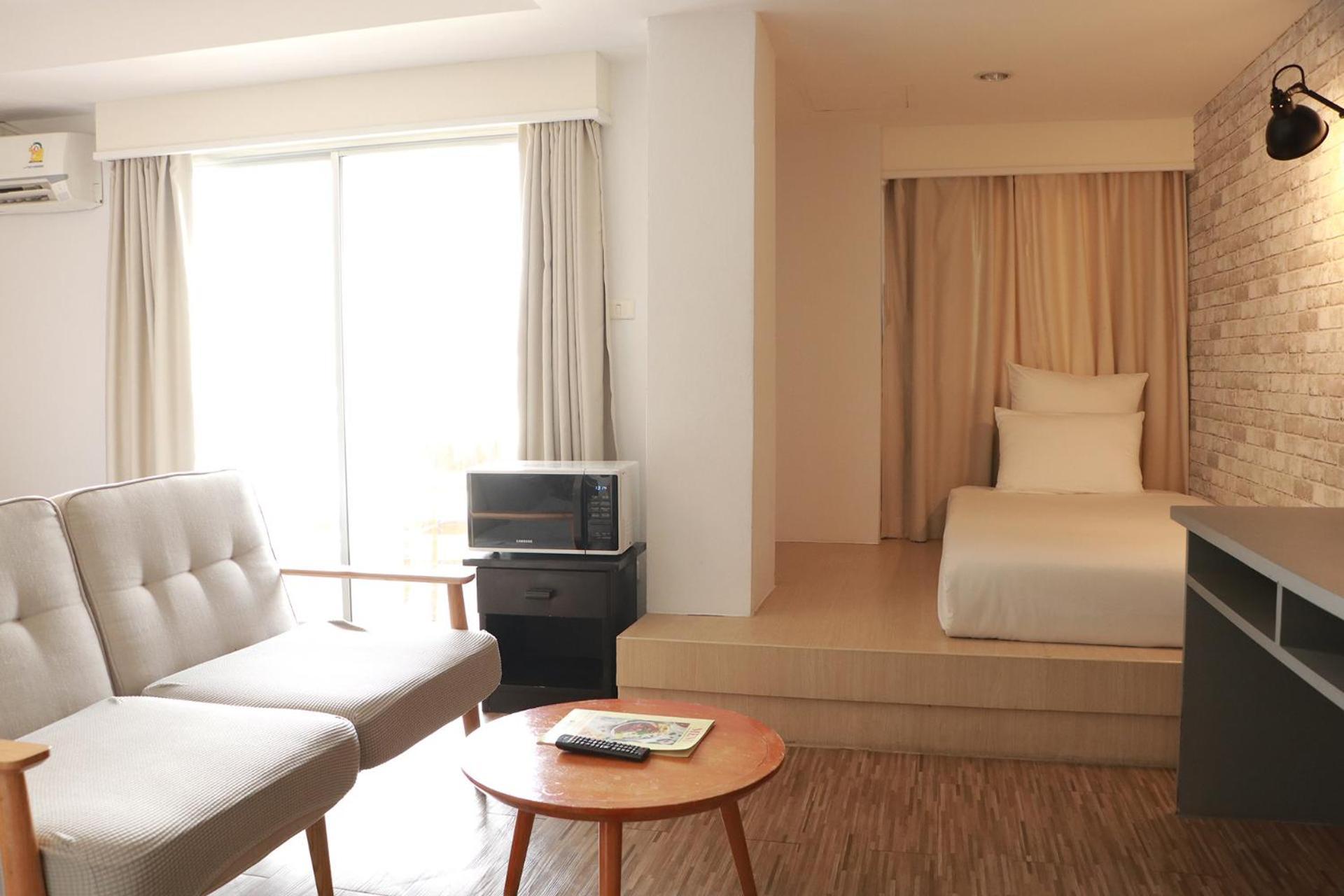 Journeyhub Pattaya Central Extérieur photo