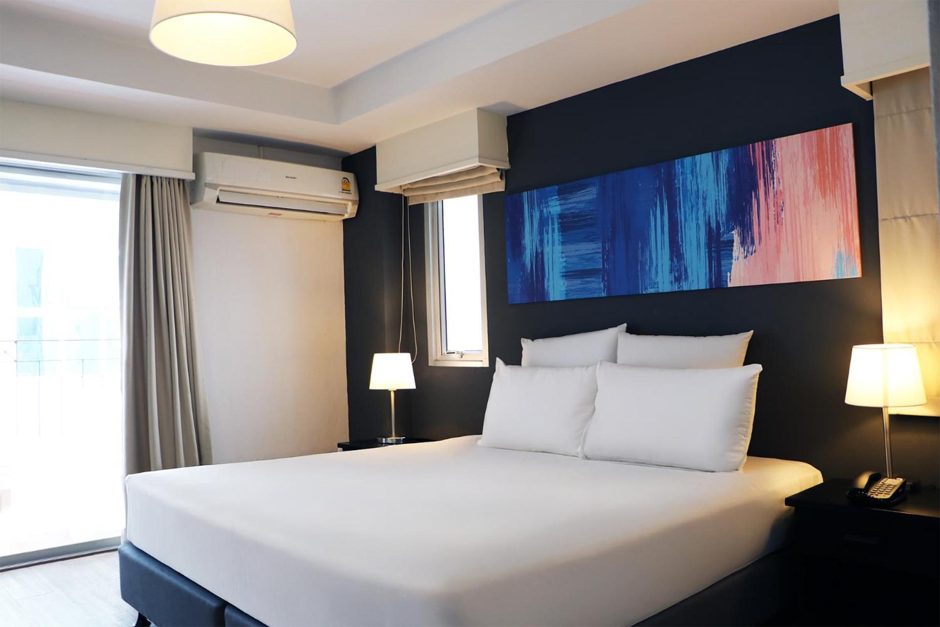 Journeyhub Pattaya Central Extérieur photo